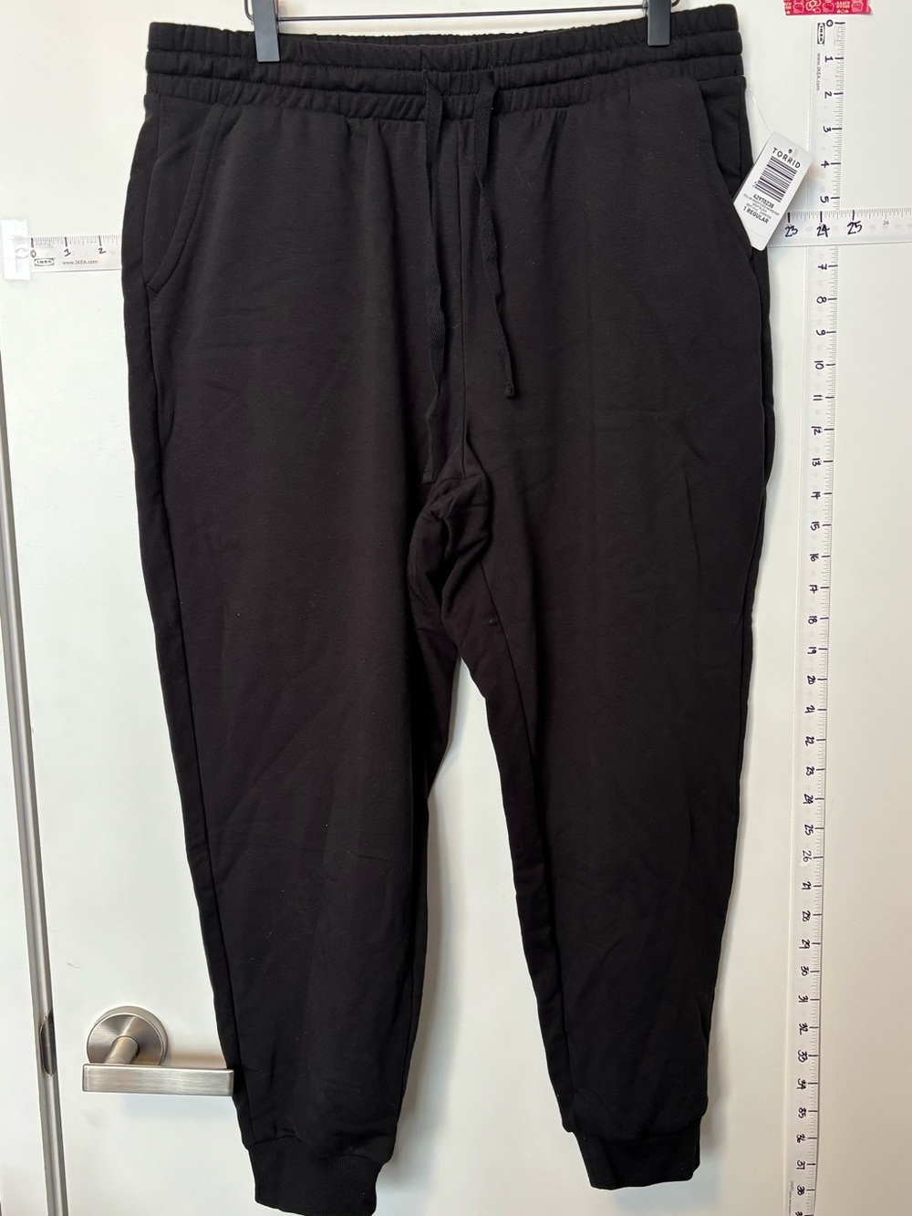Torrid Super Soft Black Fleece mid rise jogger